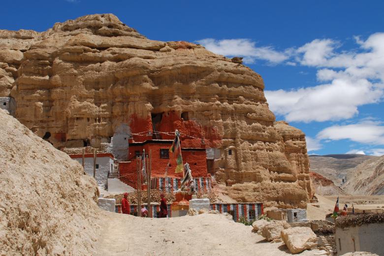 Upper Mustang Trekking